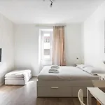 ALTIDO Modern Studio next to Milano Centrale